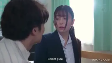 Mika Azuma Pasrah Dientot Siswa Yang Nakal